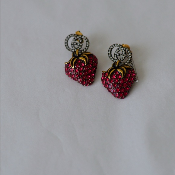 Gucci strawberry crystal earrings - Picture 8 of 9